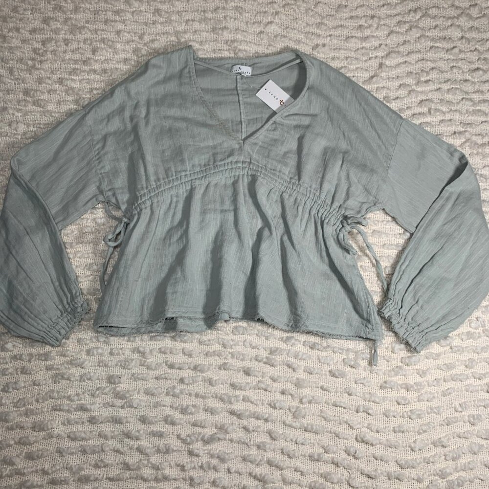 TRUE CRAFT WOMENS MEDIUM V‎ NECK BLOUSE CINCHED WAIST MINT GREEN BALLOON SLEEVE